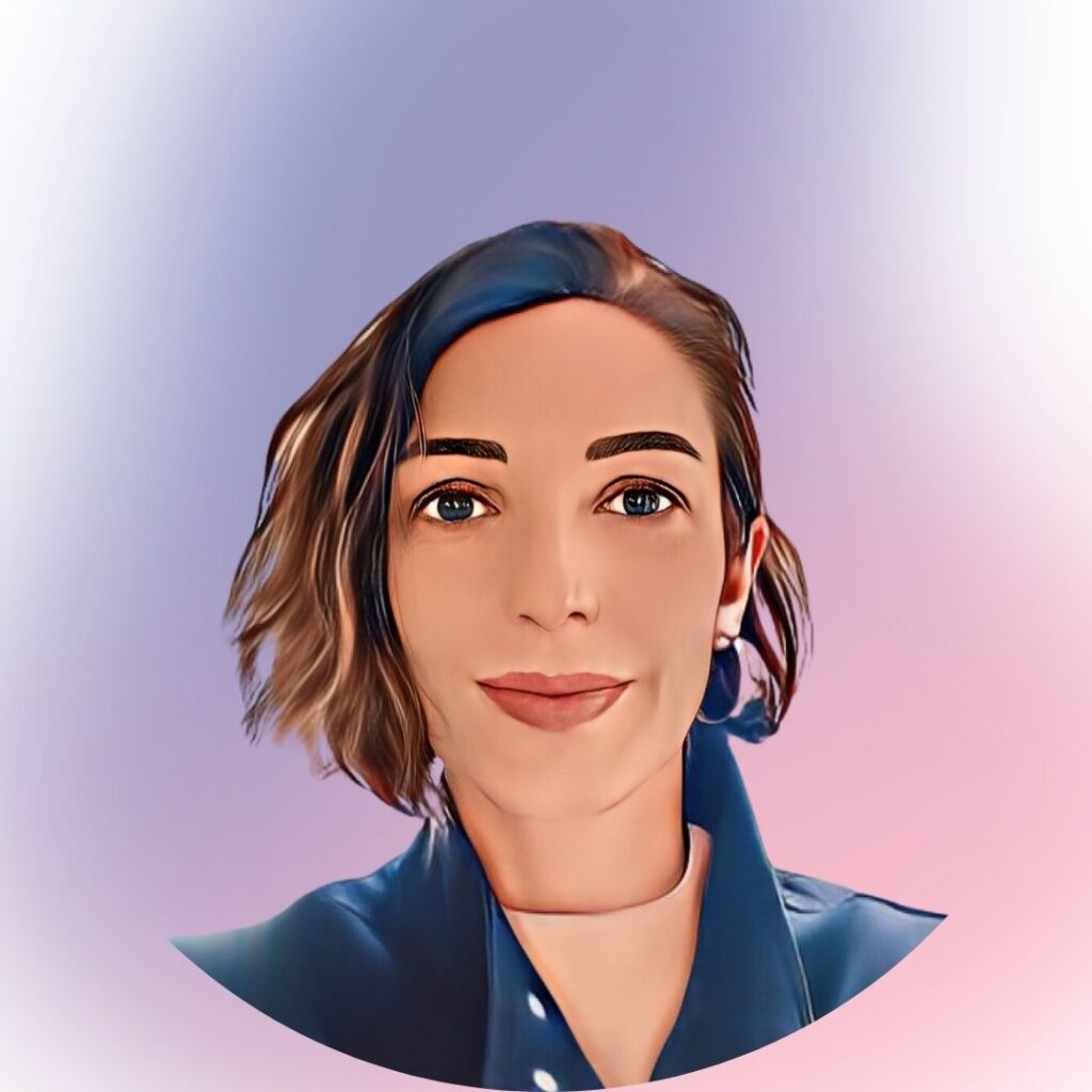 Ilknur Alparslan Visual Design Director Ilknur@Lunapark.com .Tr